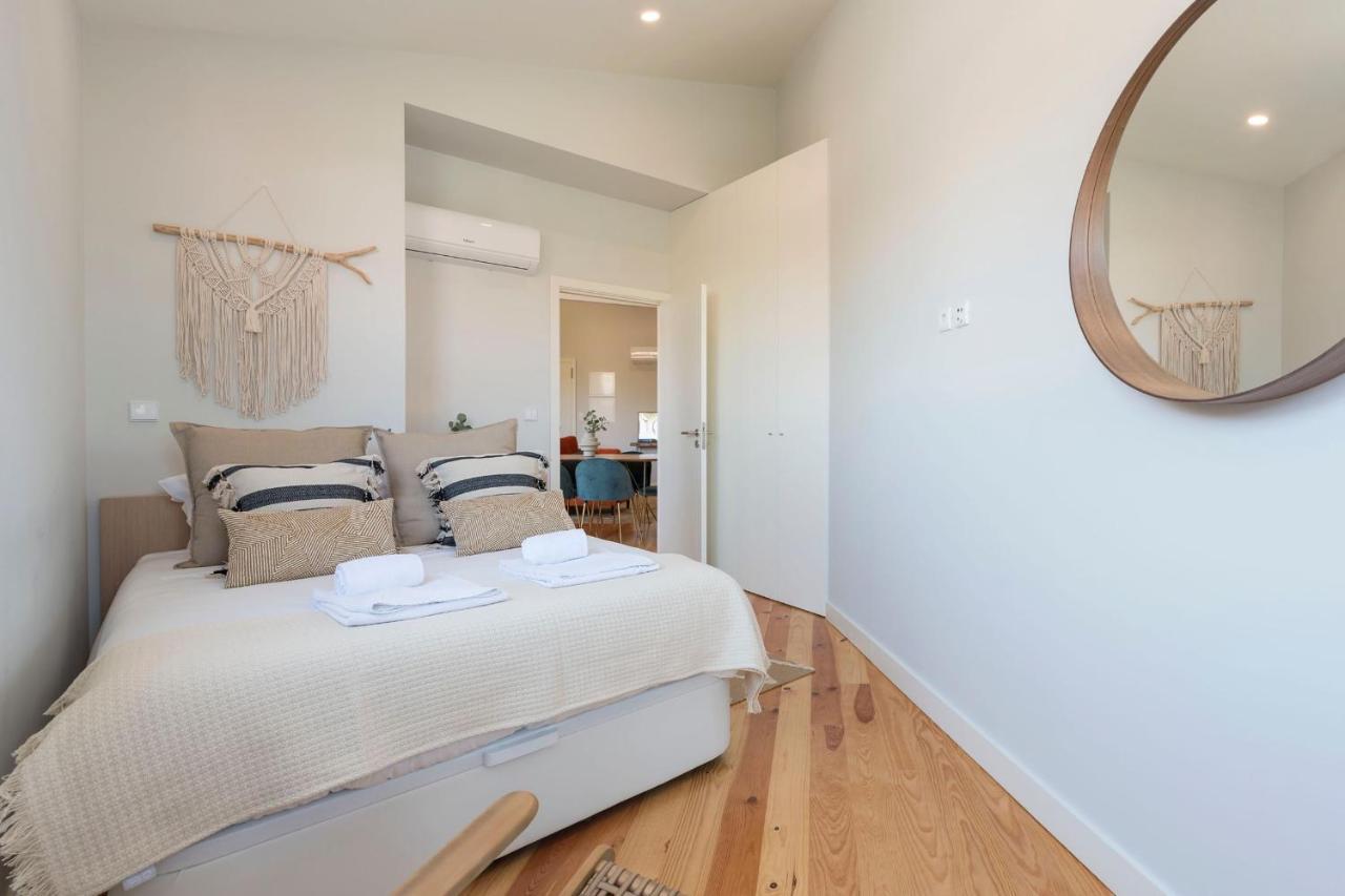 Central Superb Flat W/ Ac & Balcony By Lovelystay 波尔图 外观 照片