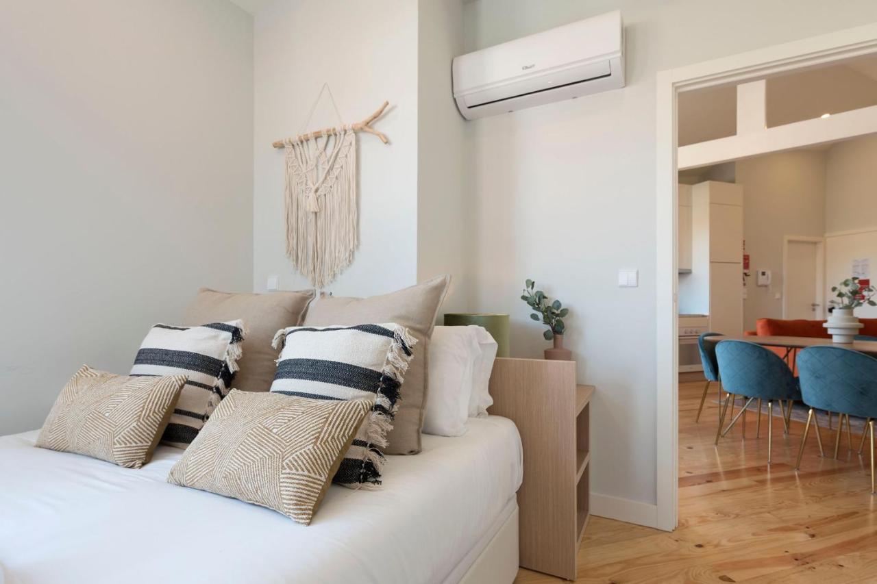 Central Superb Flat W/ Ac & Balcony By Lovelystay 波尔图 外观 照片